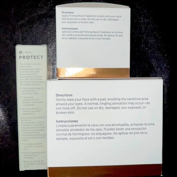 It Works! Skincare bundle - Picture 2 of 6